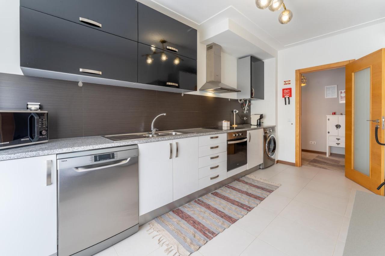 T3 North Wave Apartment Nazare Bagian luar foto