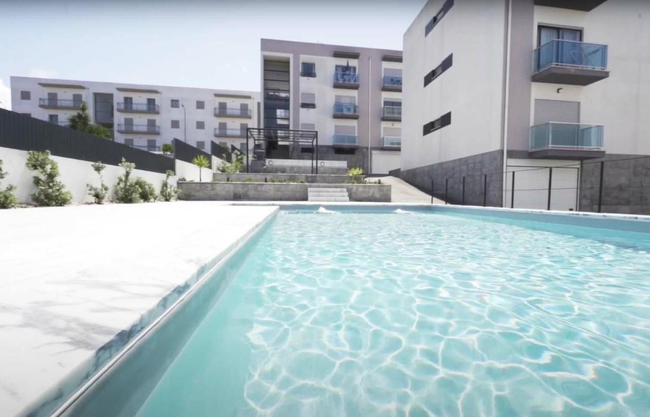 T3 North Wave Apartment Nazare Bagian luar foto