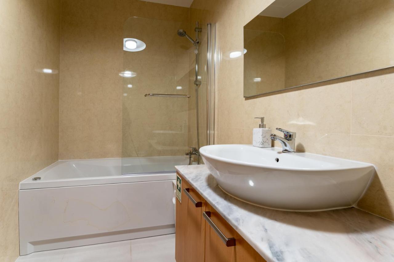 T3 North Wave Apartment Nazare Bagian luar foto