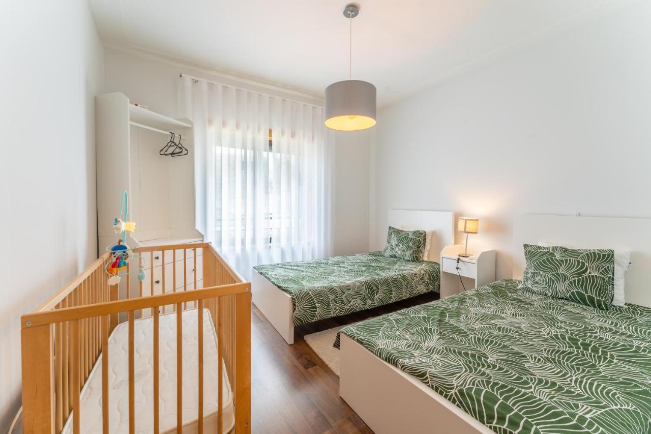 T3 North Wave Apartment Nazare Bagian luar foto