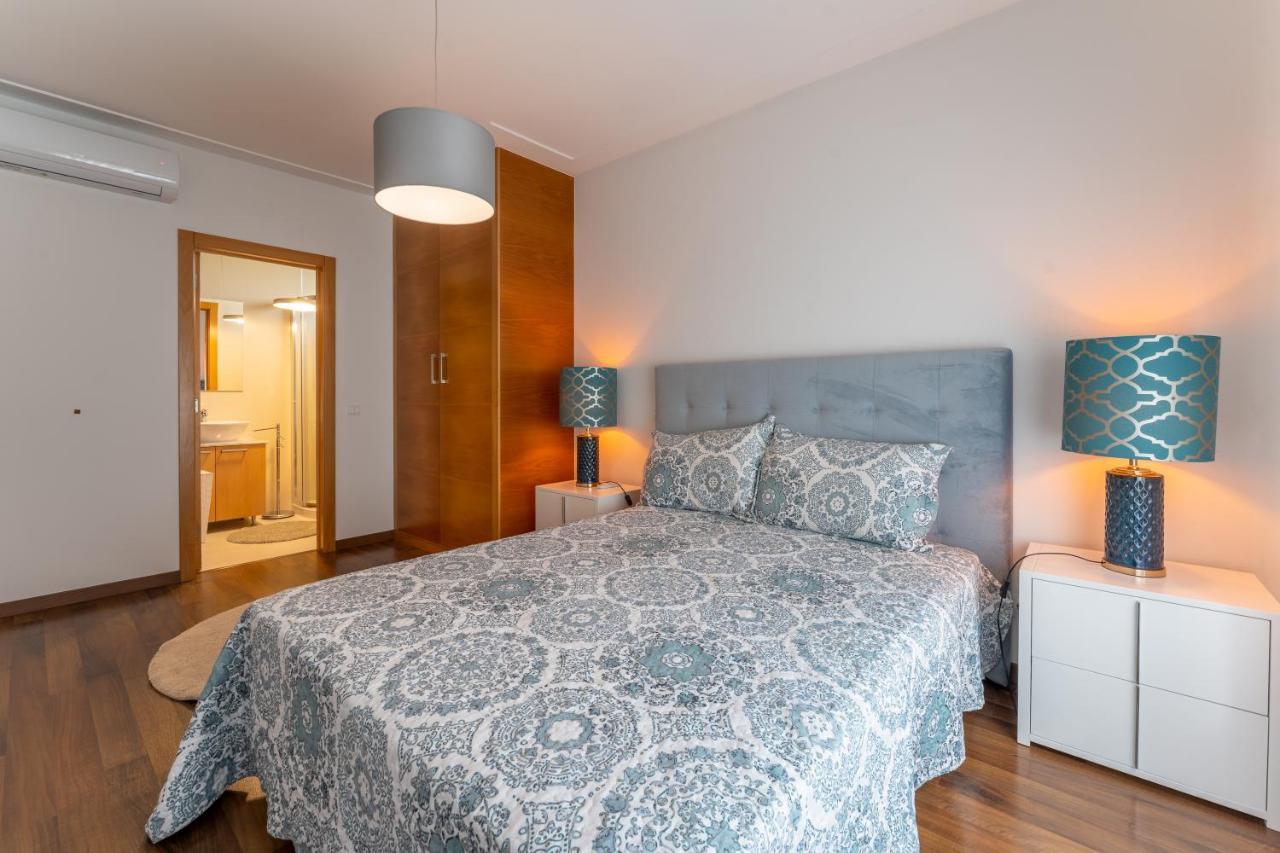 T3 North Wave Apartment Nazare Bagian luar foto